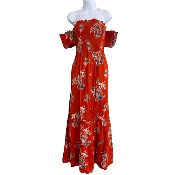 Xhilaration Dresses & Skirts - Floral Maxi Dress